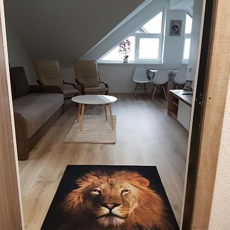 Liuto Apartamentai Juodkrantė Buitenkant foto