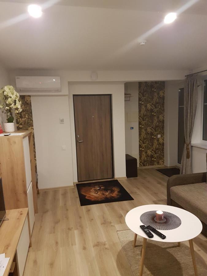 Liuto Apartamentai Juodkrantė Buitenkant foto