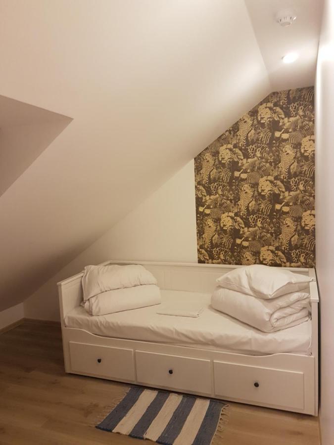 Liuto Apartamentai Juodkrantė Buitenkant foto