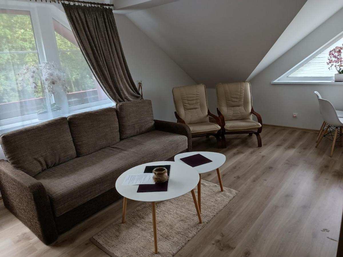 Liuto Apartamentai Juodkrantė Buitenkant foto